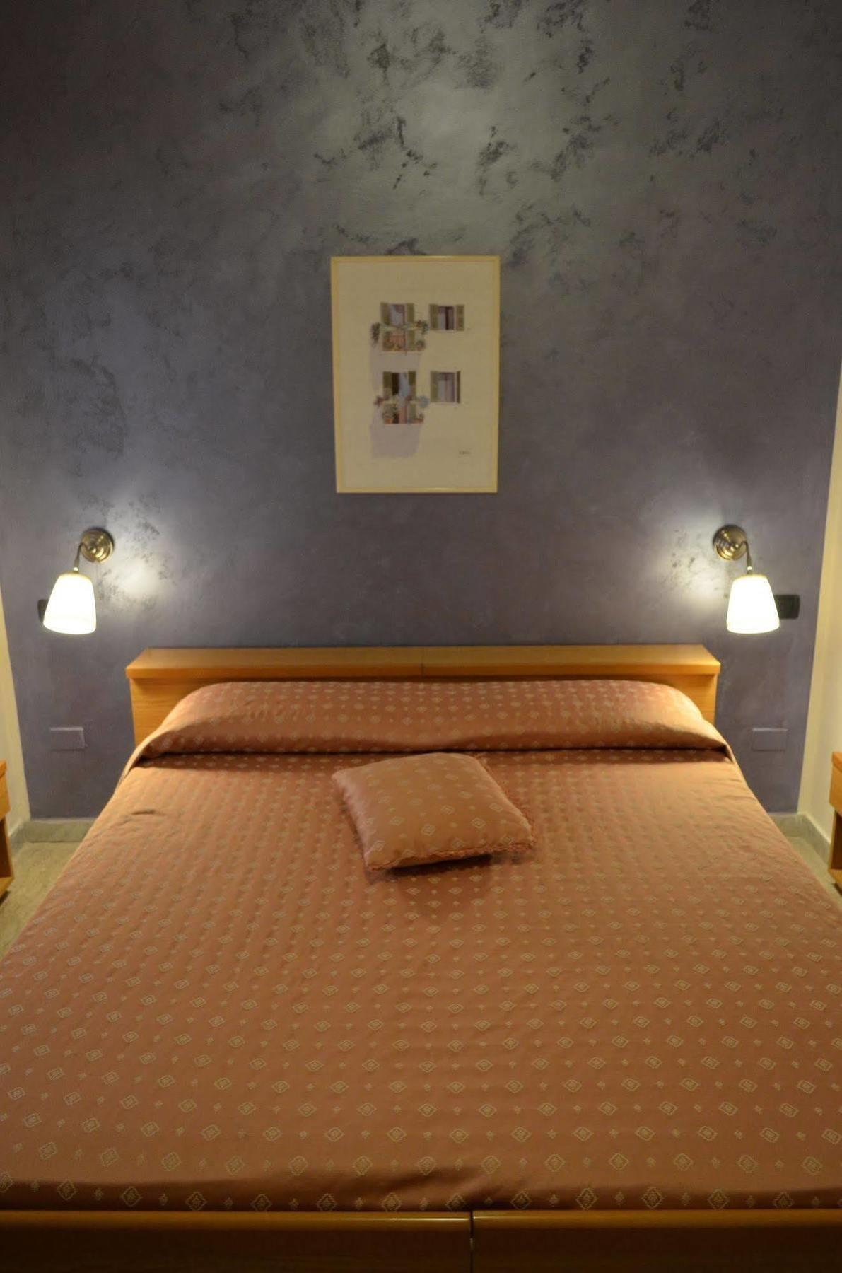 Affittacamere Diavin Vibo Valentia Exterior photo